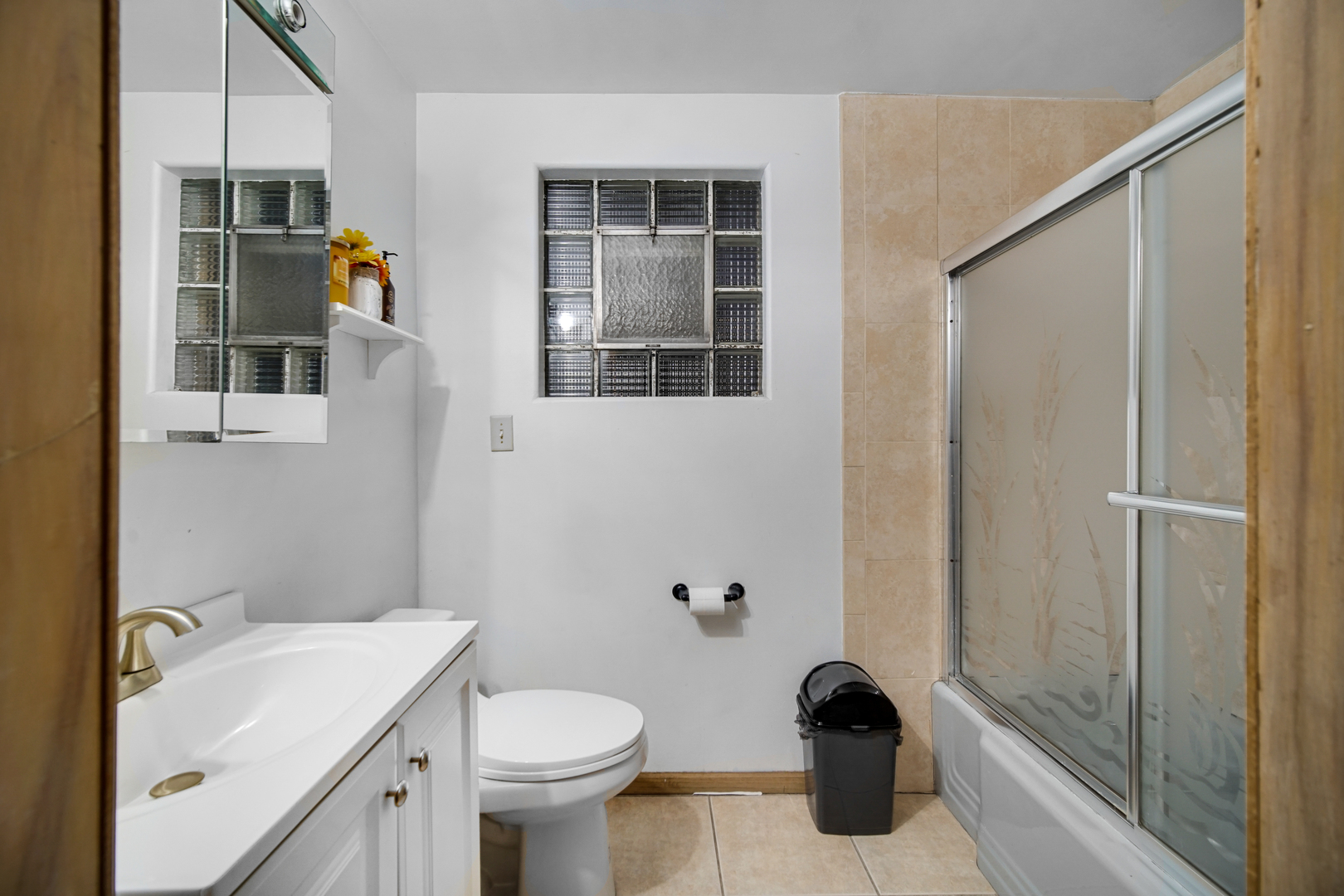 15817 Union Avenue, Harvey, IL 60426