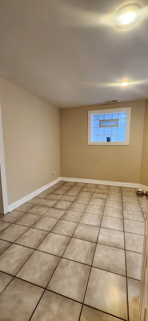 6627 S Evans Avenue, Chicago, IL 60637