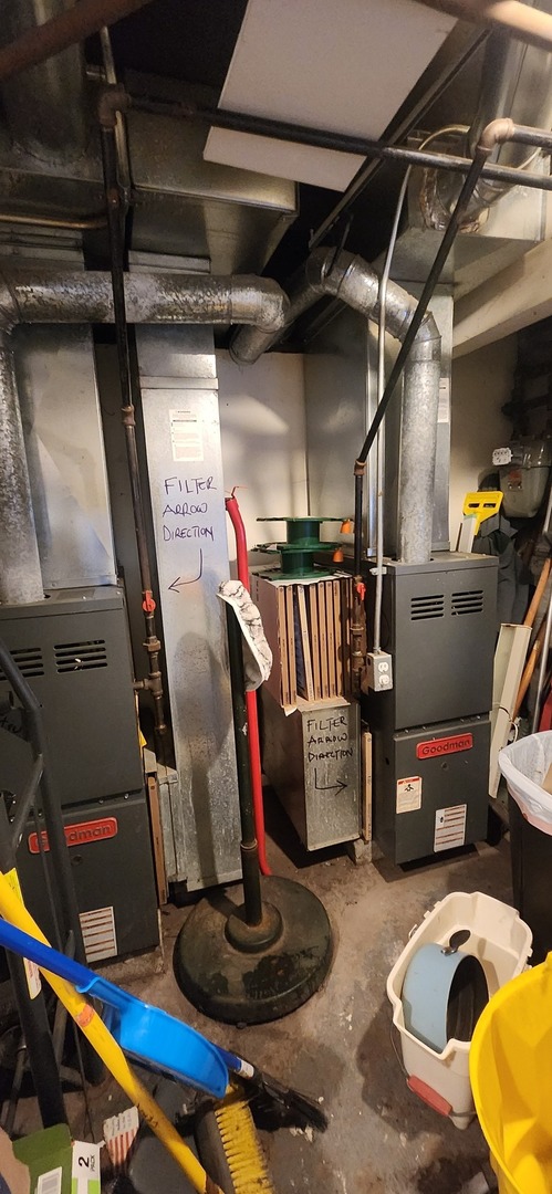 6627 S Evans Avenue, Chicago, IL 60637