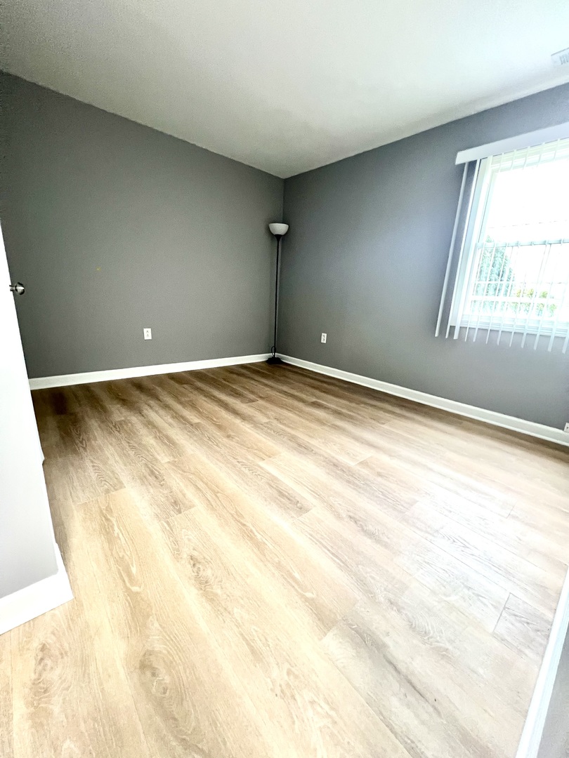 210 Willow Road, Streamwood, IL 60107