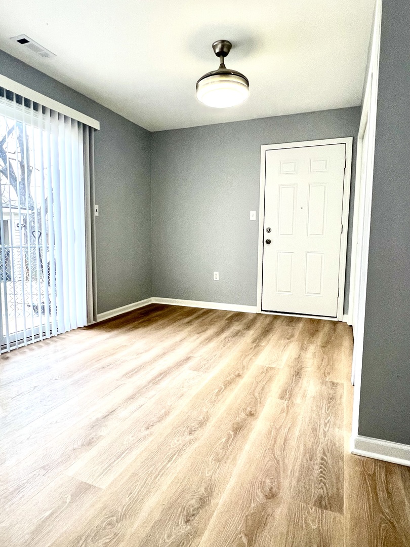 210 Willow Road, Streamwood, IL 60107