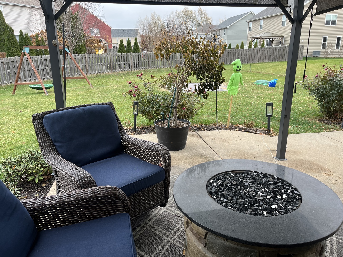 806 Treesdale Way, Joliet, IL 60431