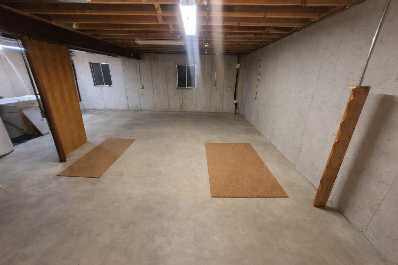 1819 Lake Shore Drive, Romeoville, IL 60446