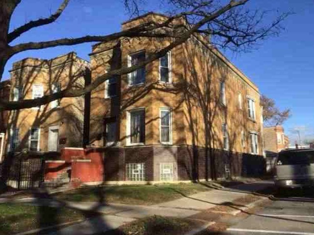 7027 S Calumet Avenue, Chicago, IL 60637