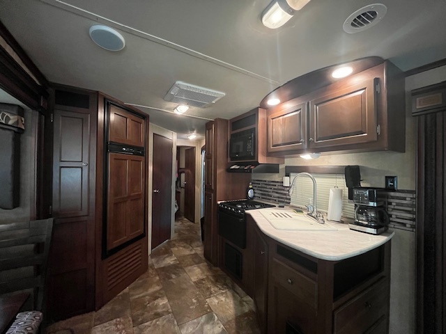 2795 E 28th Lot 692 Road, Seneca, IL 61360