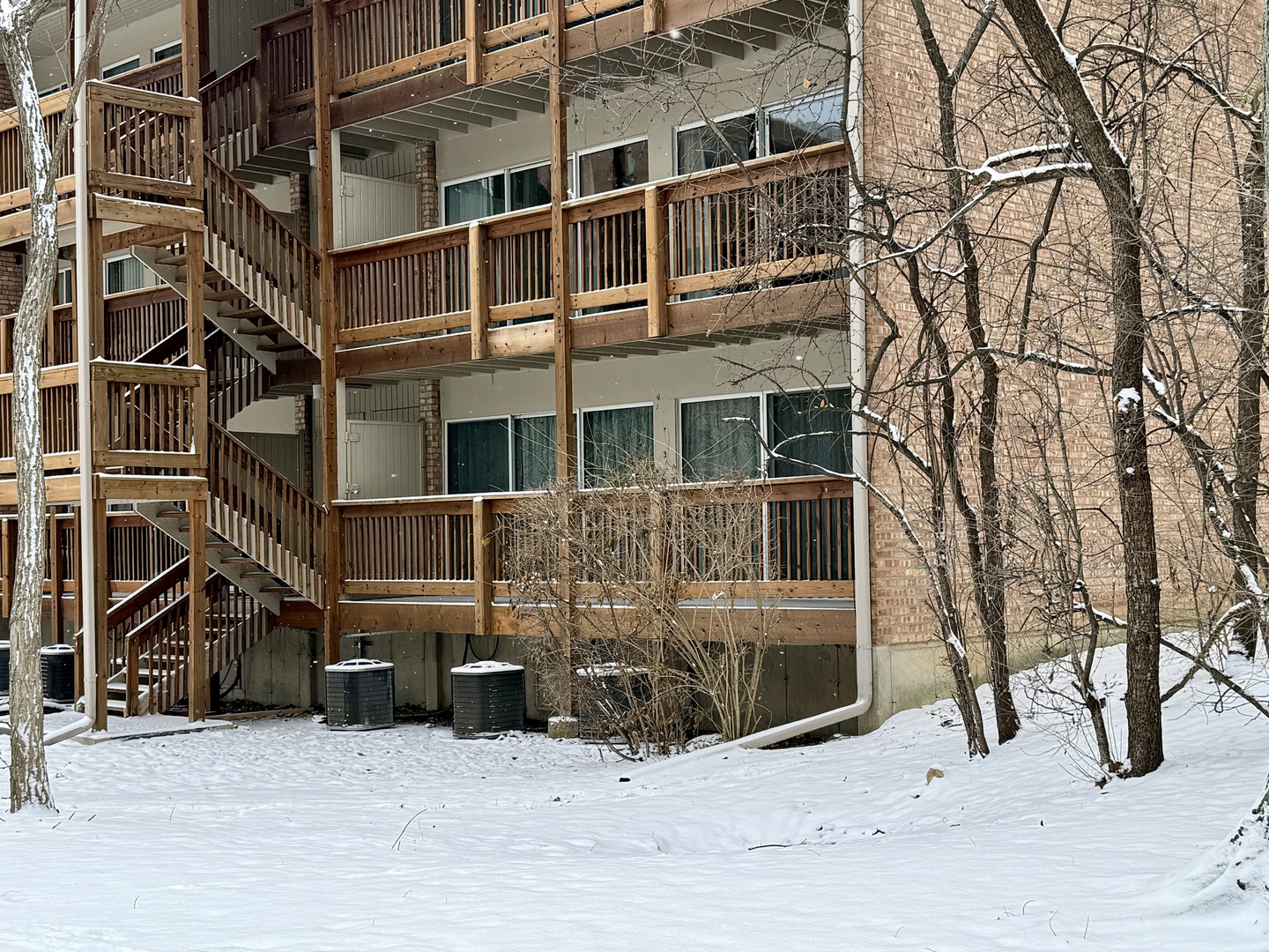 5880 Forest View Road #A, Lisle, IL 60532