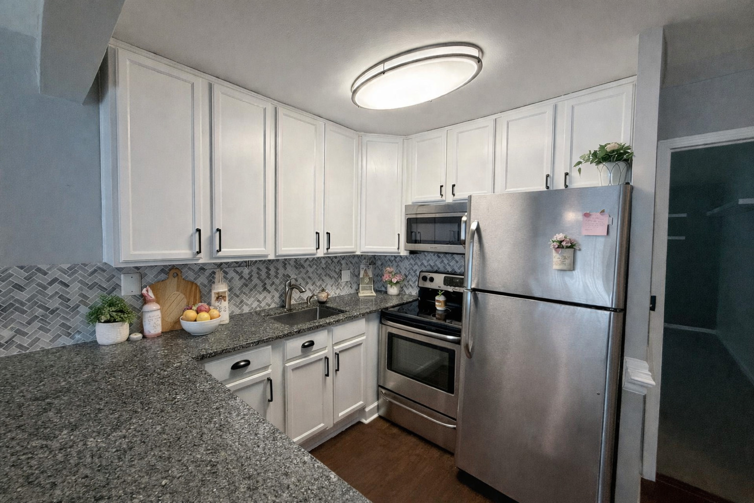 5880 Forest View Road #A, Lisle, IL 60532