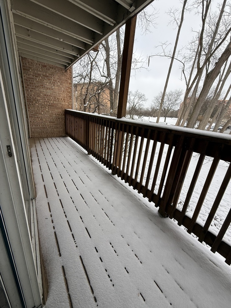 5880 Forest View Road #A, Lisle, IL 60532