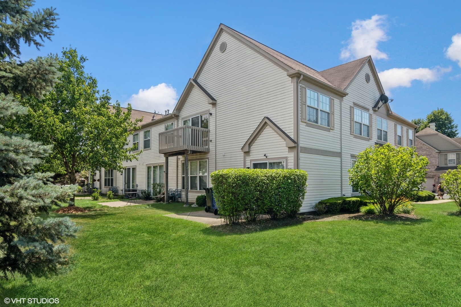 2906 Stonewater Drive #2906, Naperville, IL 60564