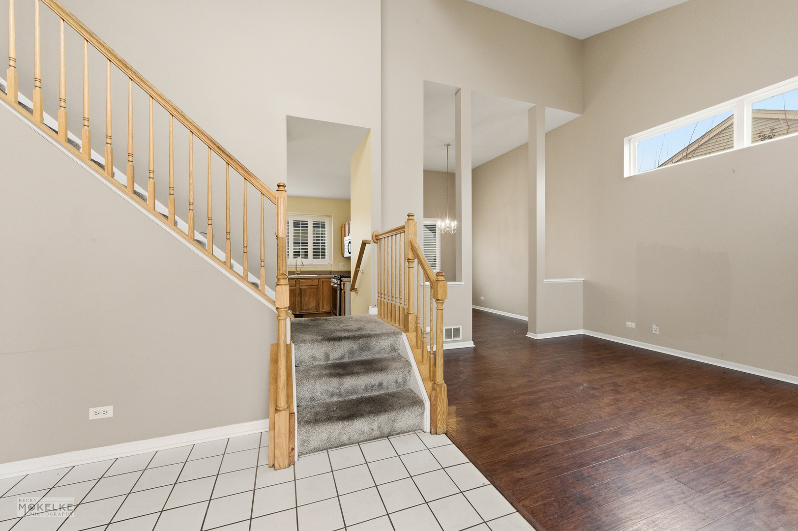 109 Old Post Road, Oswego, IL 60543