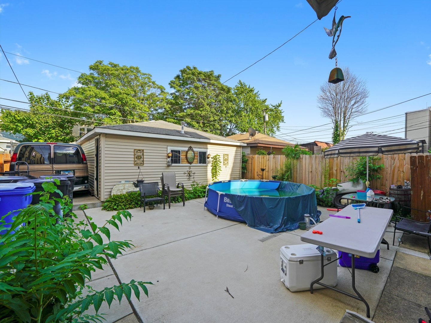 2131 N Springfield Avenue, Chicago, IL 60647