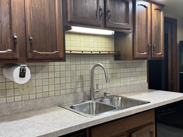 25 Crystal Court #D1, Pontiac, IL 61764