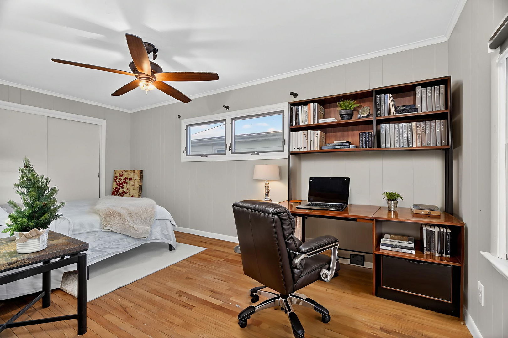 152 Riverview Drive, Ottawa, IL 61350