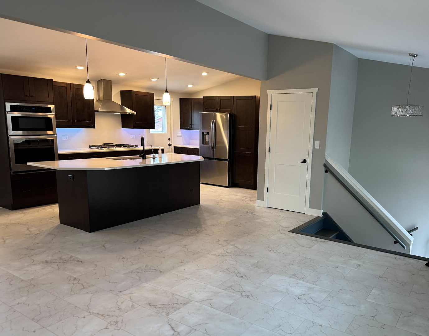 110 Hickory Lane, Morris, IL 60450