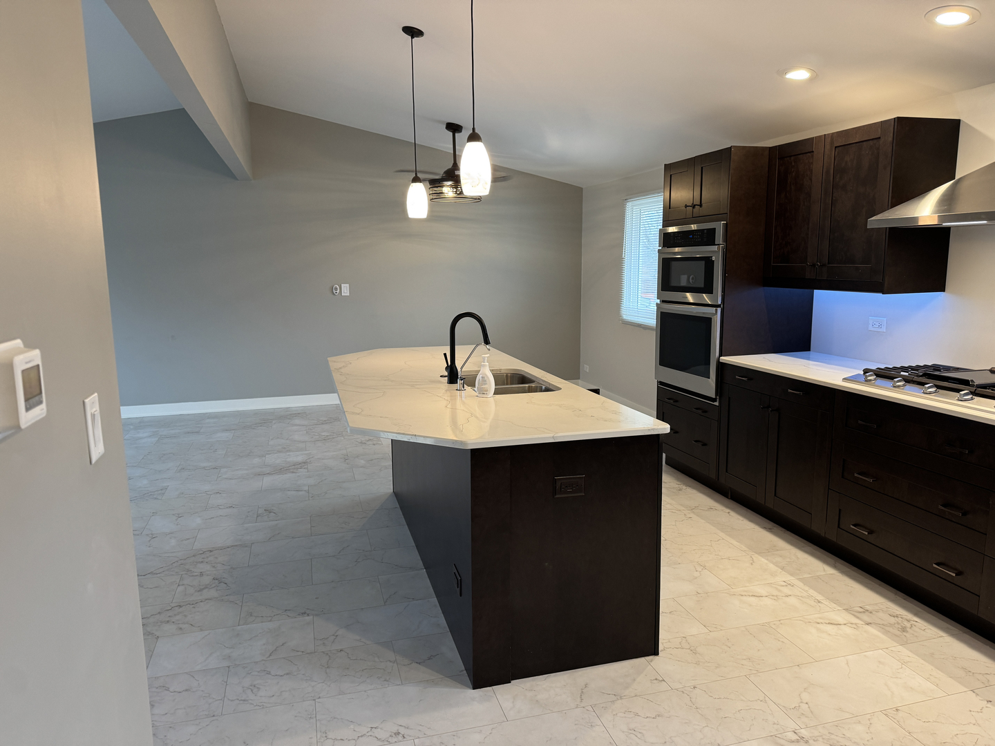 110 Hickory Lane, Morris, IL 60450