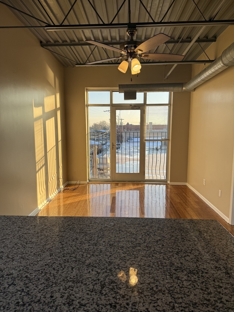 127 N 19th Avenue #2E, Melrose Park, IL 60160