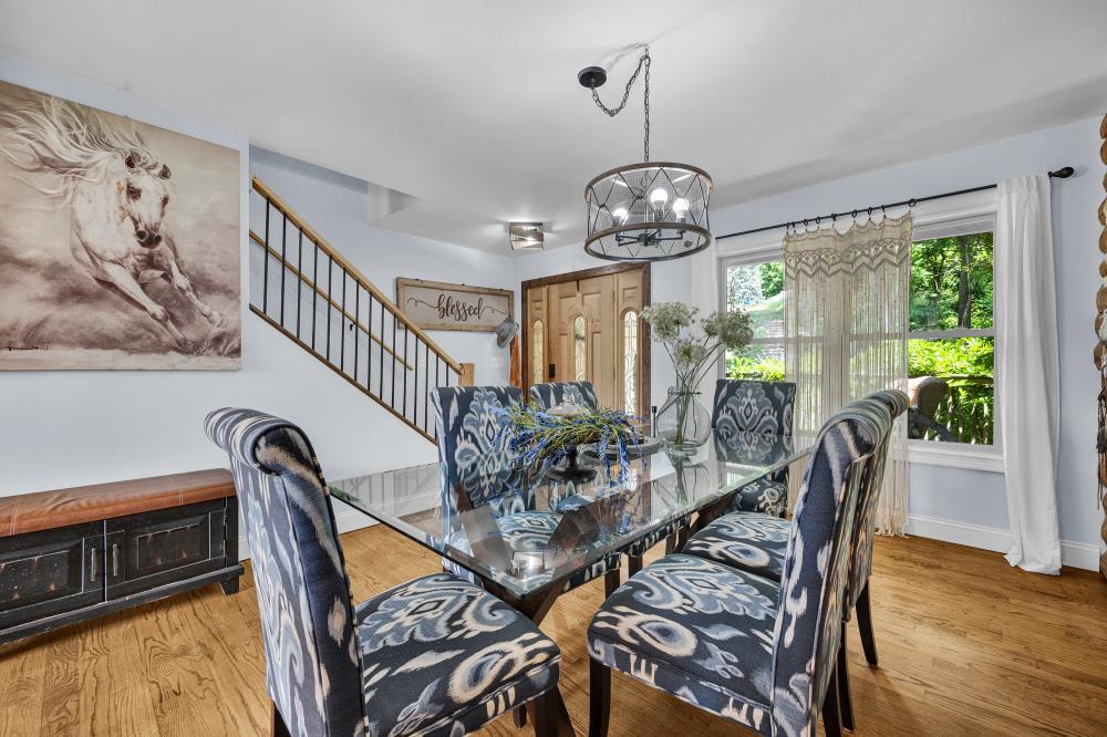 6 BARBADOS Court, Putnam, IL 61560