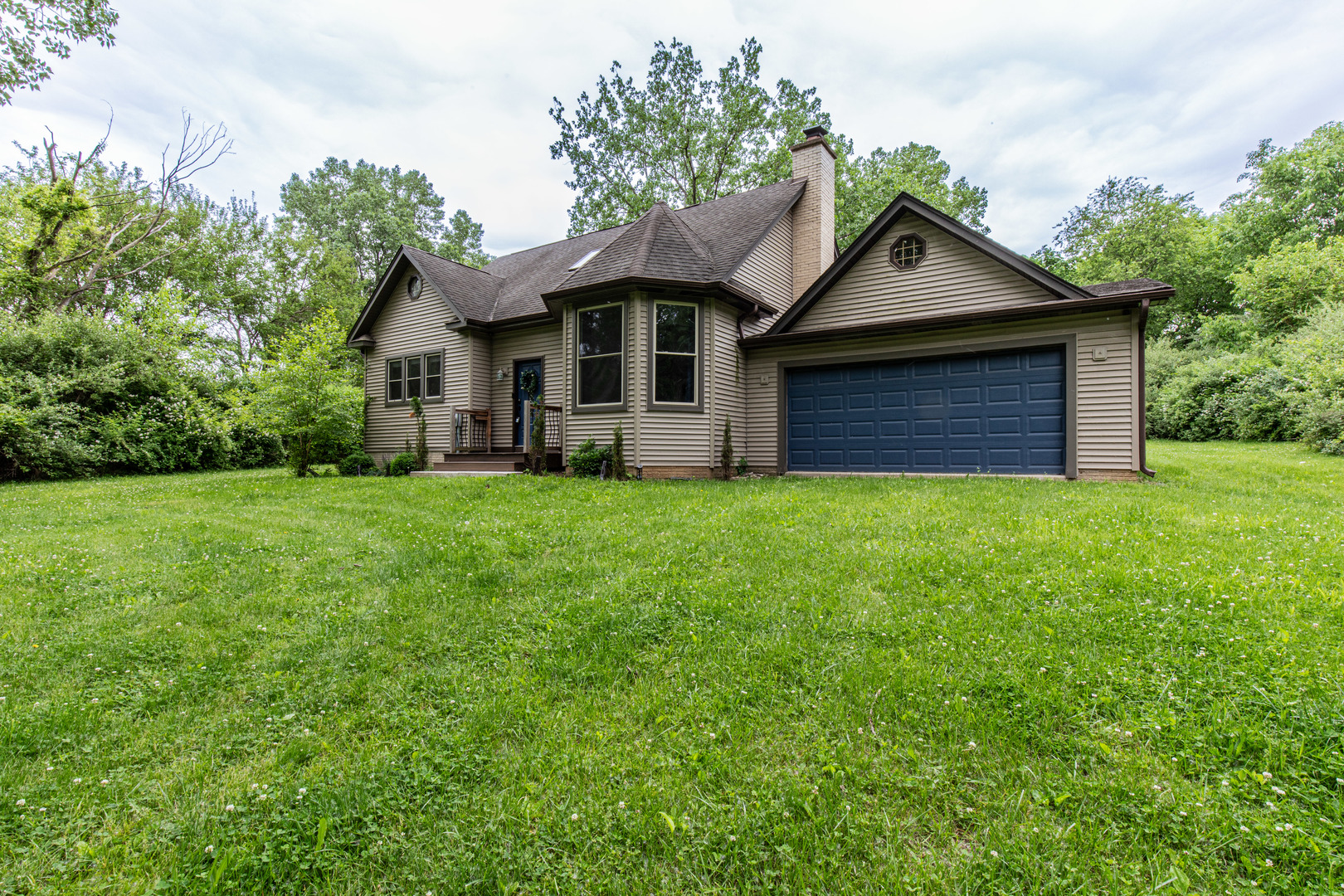 8 Birch Drive, Putnam, IL 61560