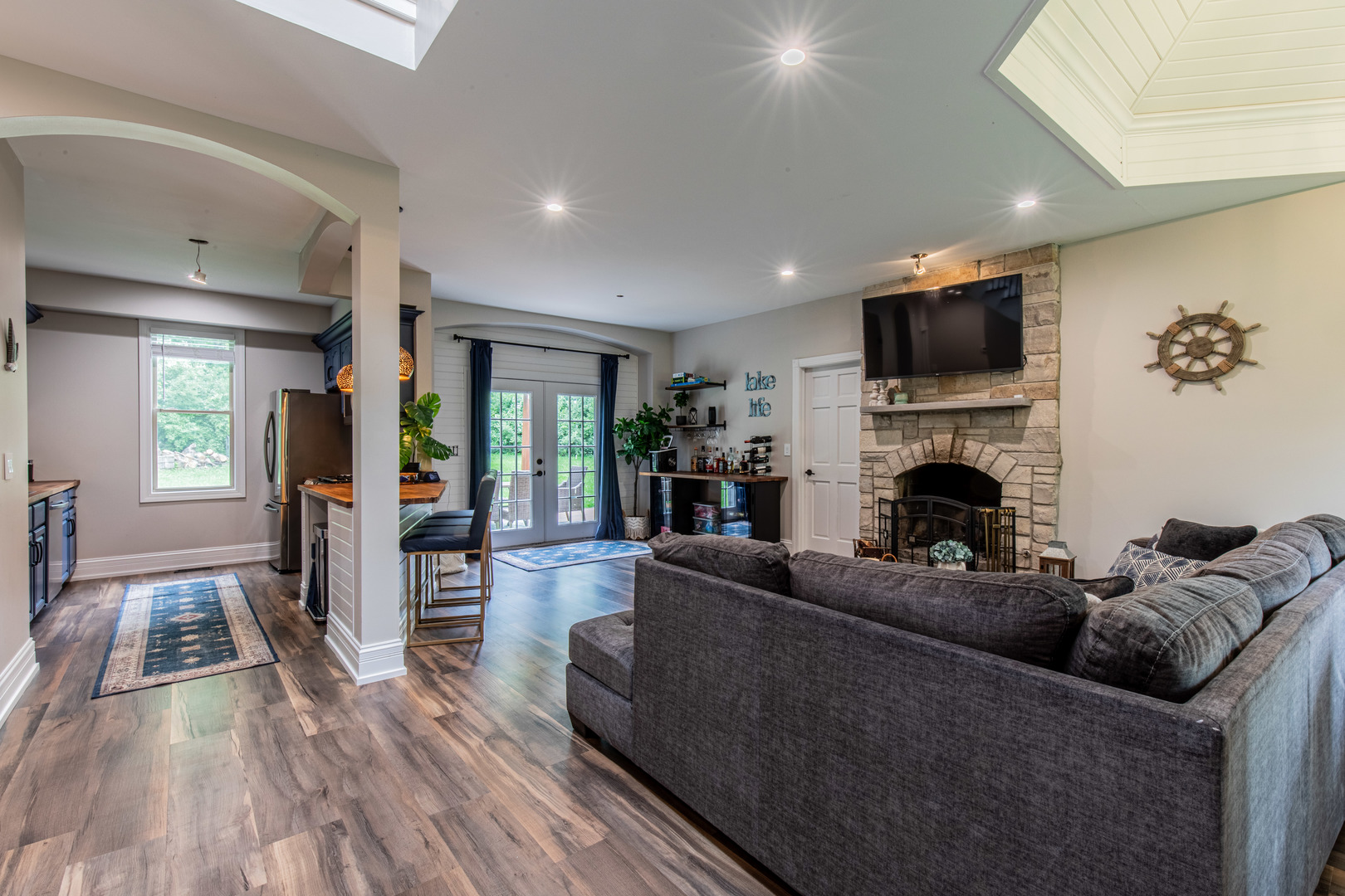 8 Birch Drive, Putnam, IL 61560