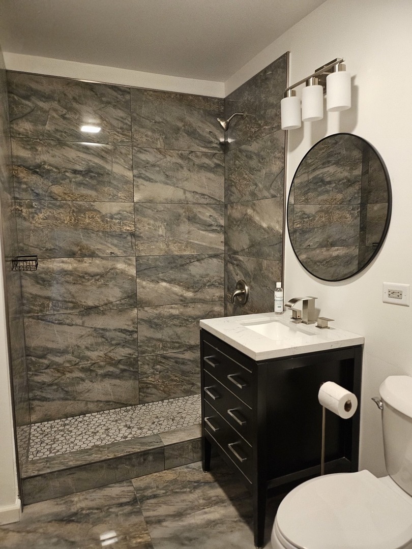 304 N Parkside Avenue, Chicago, IL 60644