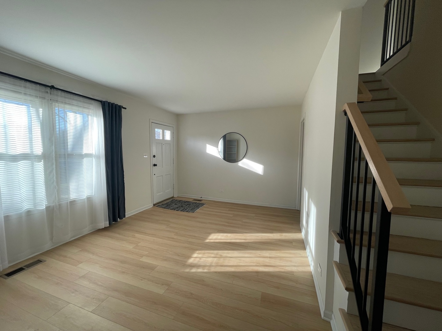 2937 Lincoln Avenue, North Riverside, IL 60546