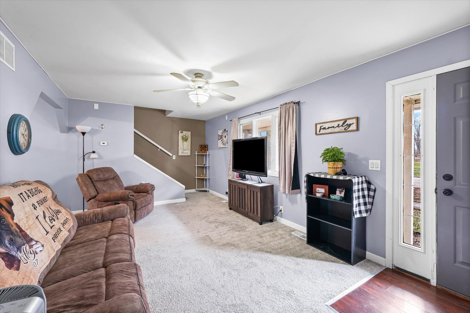 108 W Maple Street, Roberts, IL 60962