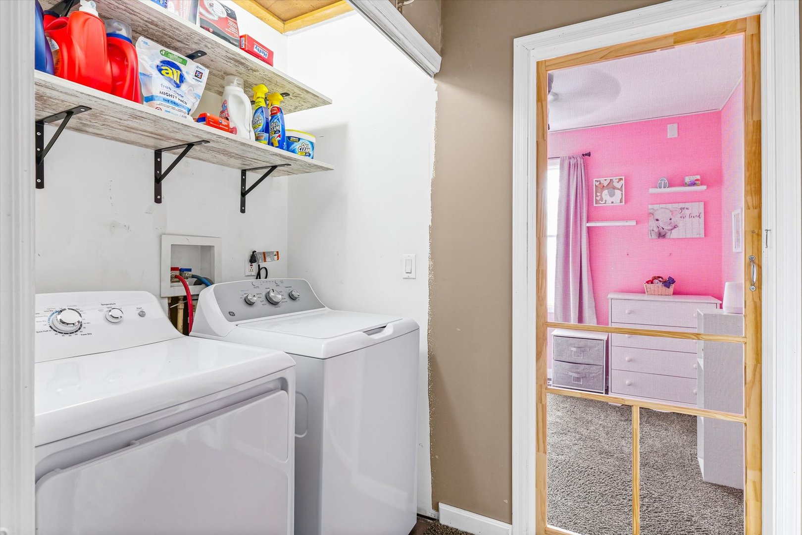 108 W Maple Street, Roberts, IL 60962