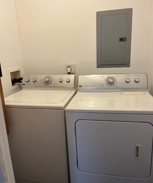 16165 Oxford Drive, Markham, IL 60428