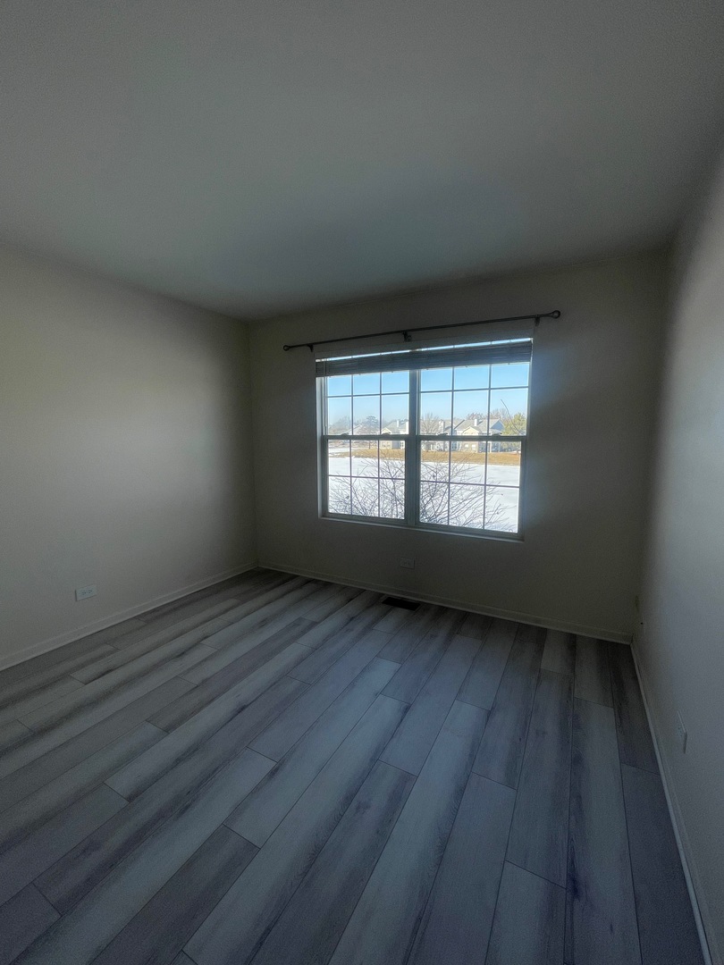 Naperville, IL 60563