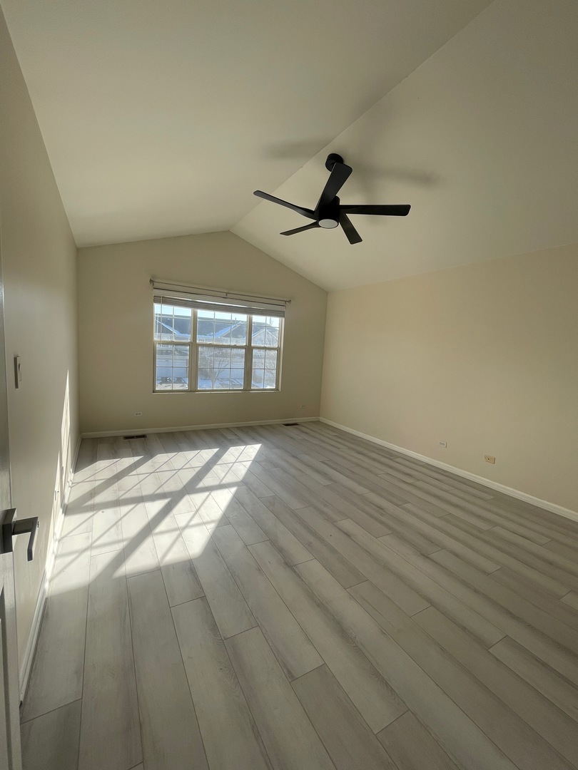 Naperville, IL 60563