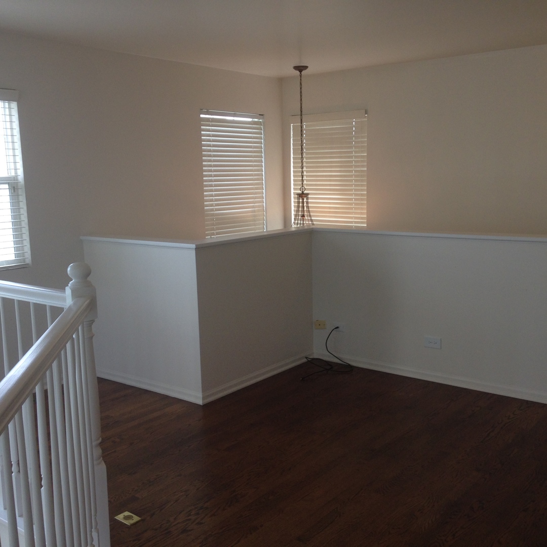 Naperville, IL 60563