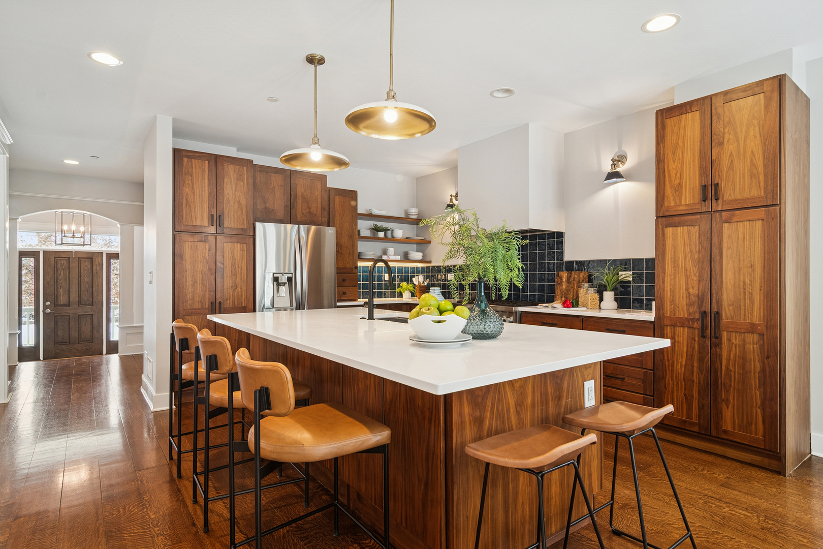 721 Meadow Lane, Libertyville, IL 60048