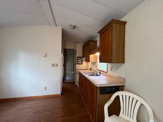 2795 E 28th Lot 1361 Road, Seneca, IL 61360