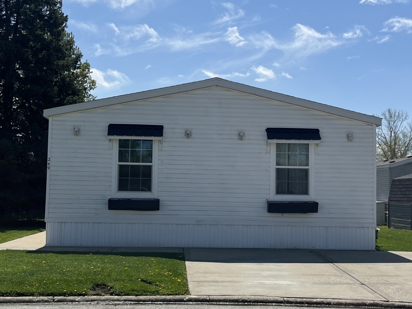 249 Todd Terrace, Lynwood, IL 60411