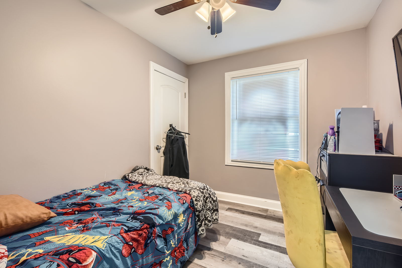 131 Sauk Trail, Park Forest, IL 60466