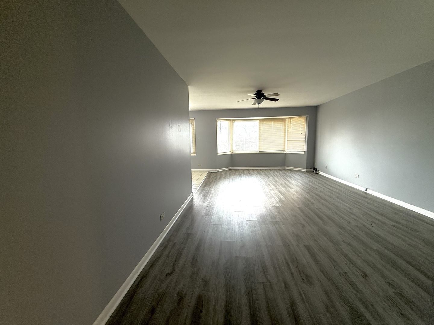 3108 Roberts Drive #6, Woodridge, IL 60517