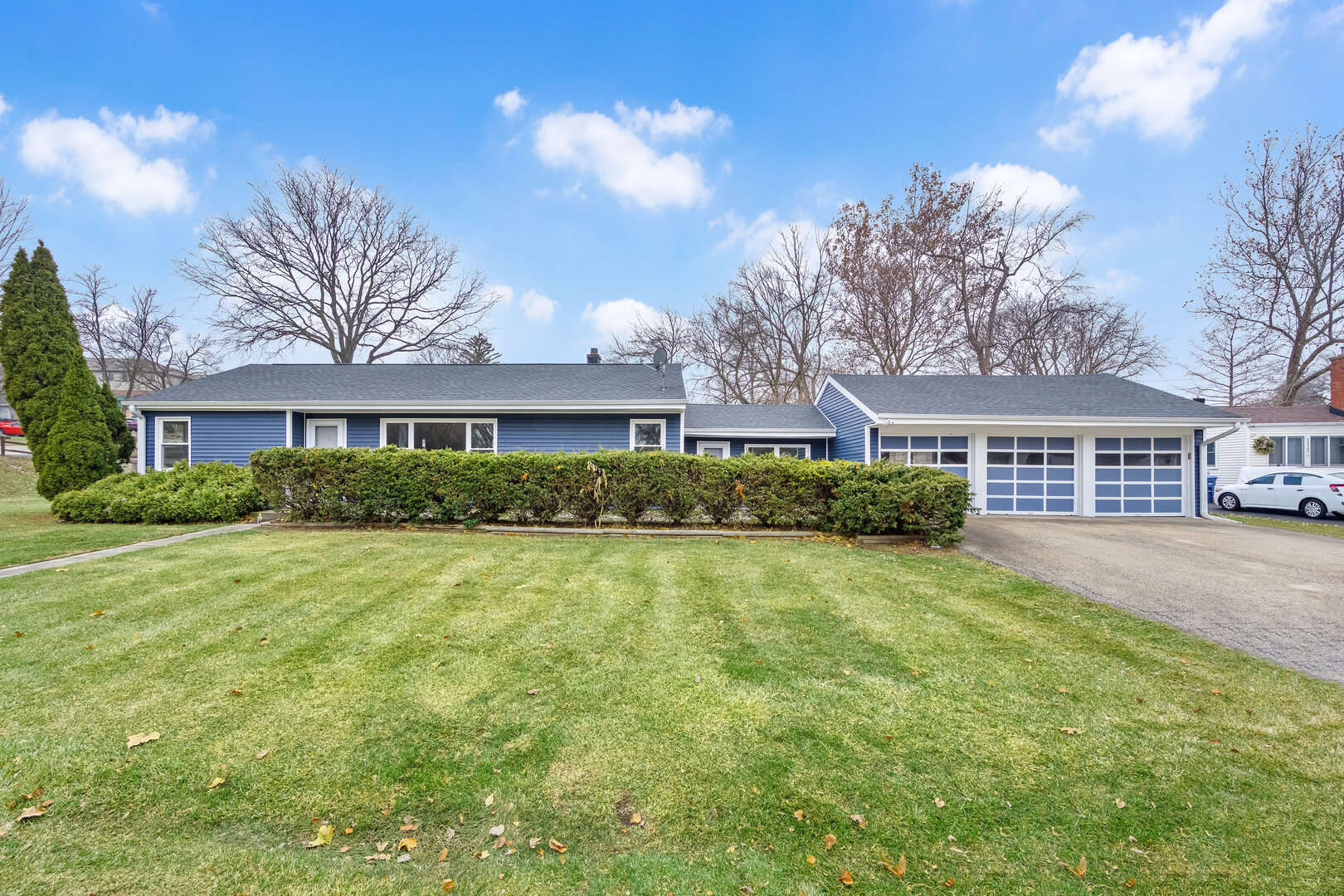 5522 PERSHING Avenue, Downers Grove, IL 60515