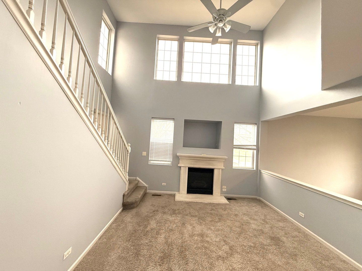 2279 Reflections Drive, Aurora, IL 60502