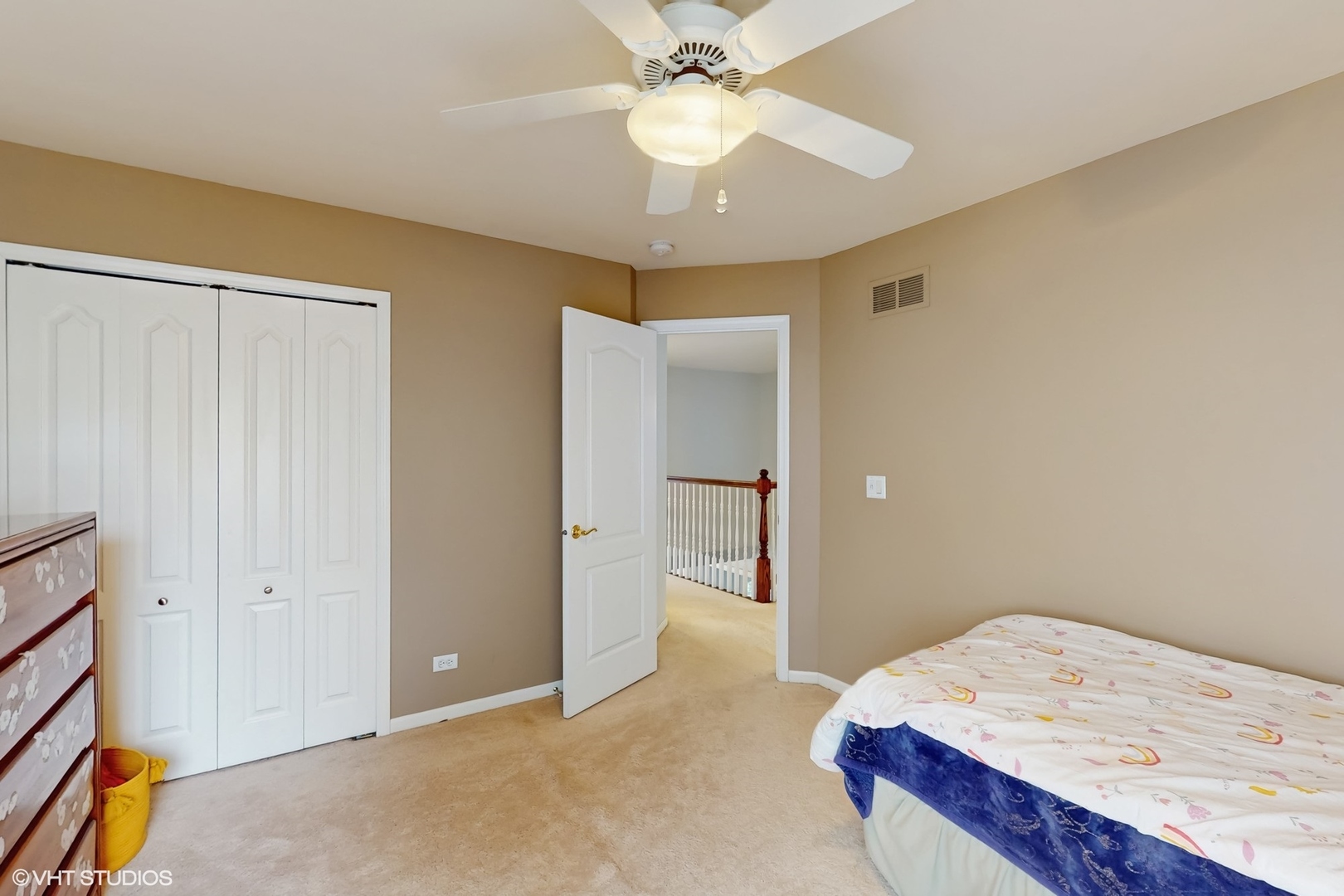 3432 Redwing Drive, Naperville, IL 60564