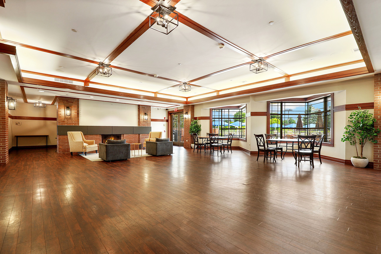 3432 Redwing Drive, Naperville, IL 60564