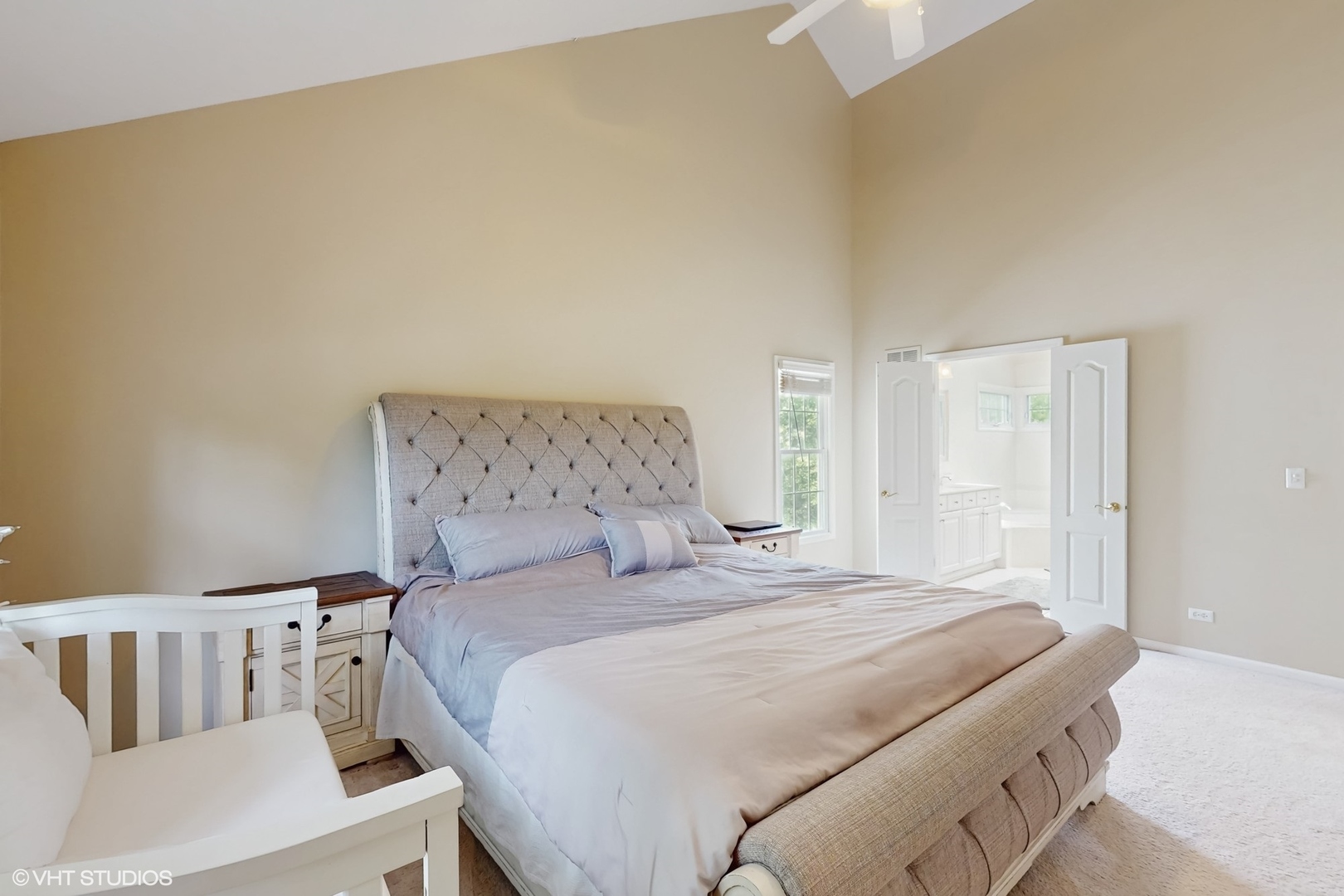 3432 Redwing Drive, Naperville, IL 60564