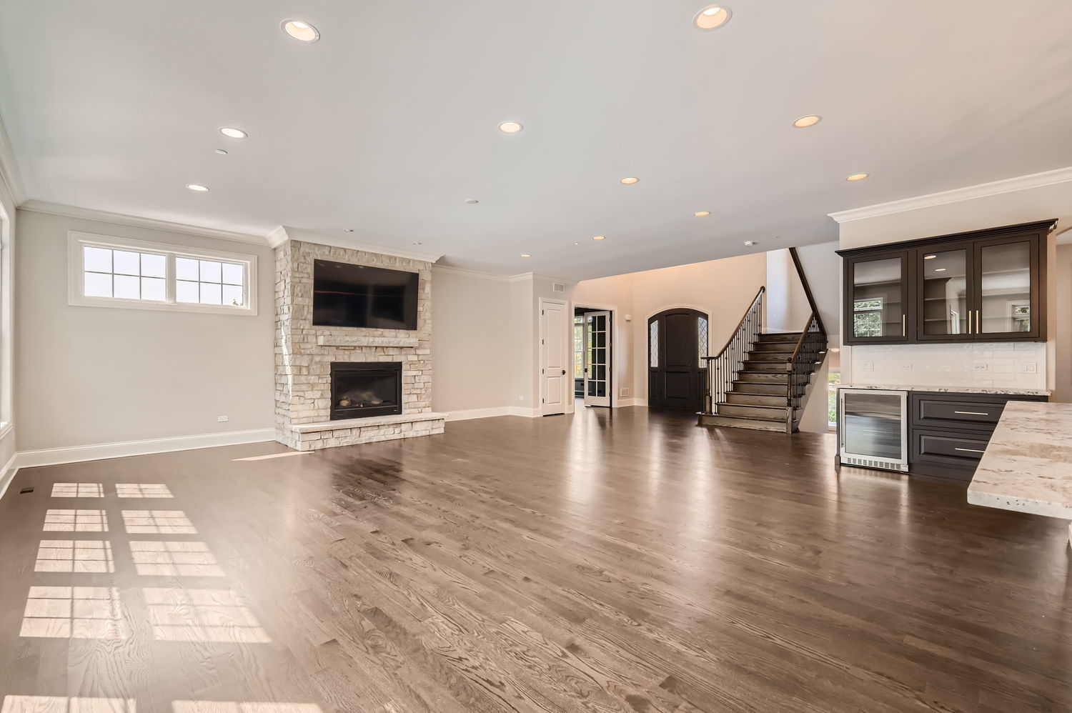 160 Boardman Court, Lake Bluff, IL 60044