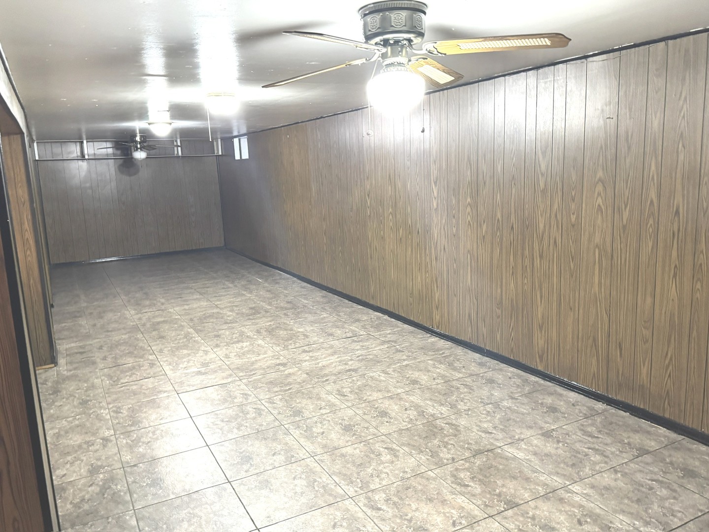 609 Linden Avenue, Bellwood, IL 60104