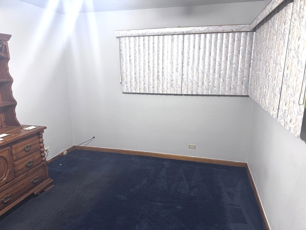 609 Linden Avenue, Bellwood, IL 60104