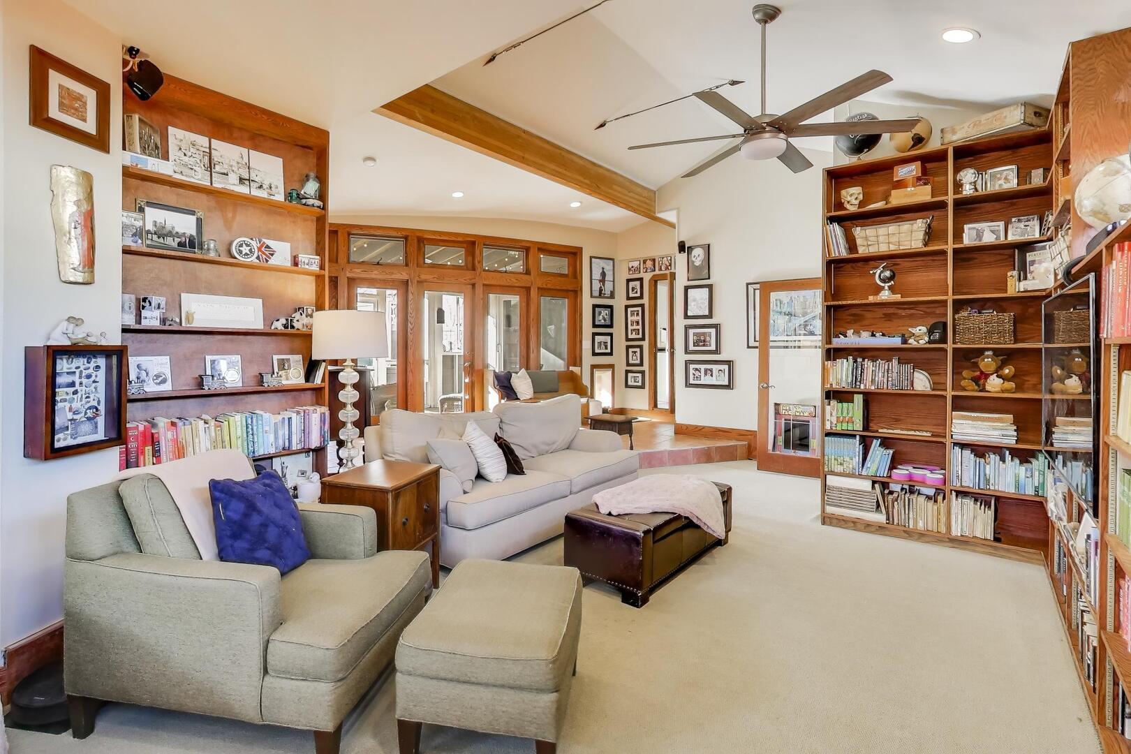 315 S OAK Street, Palatine, IL 60067