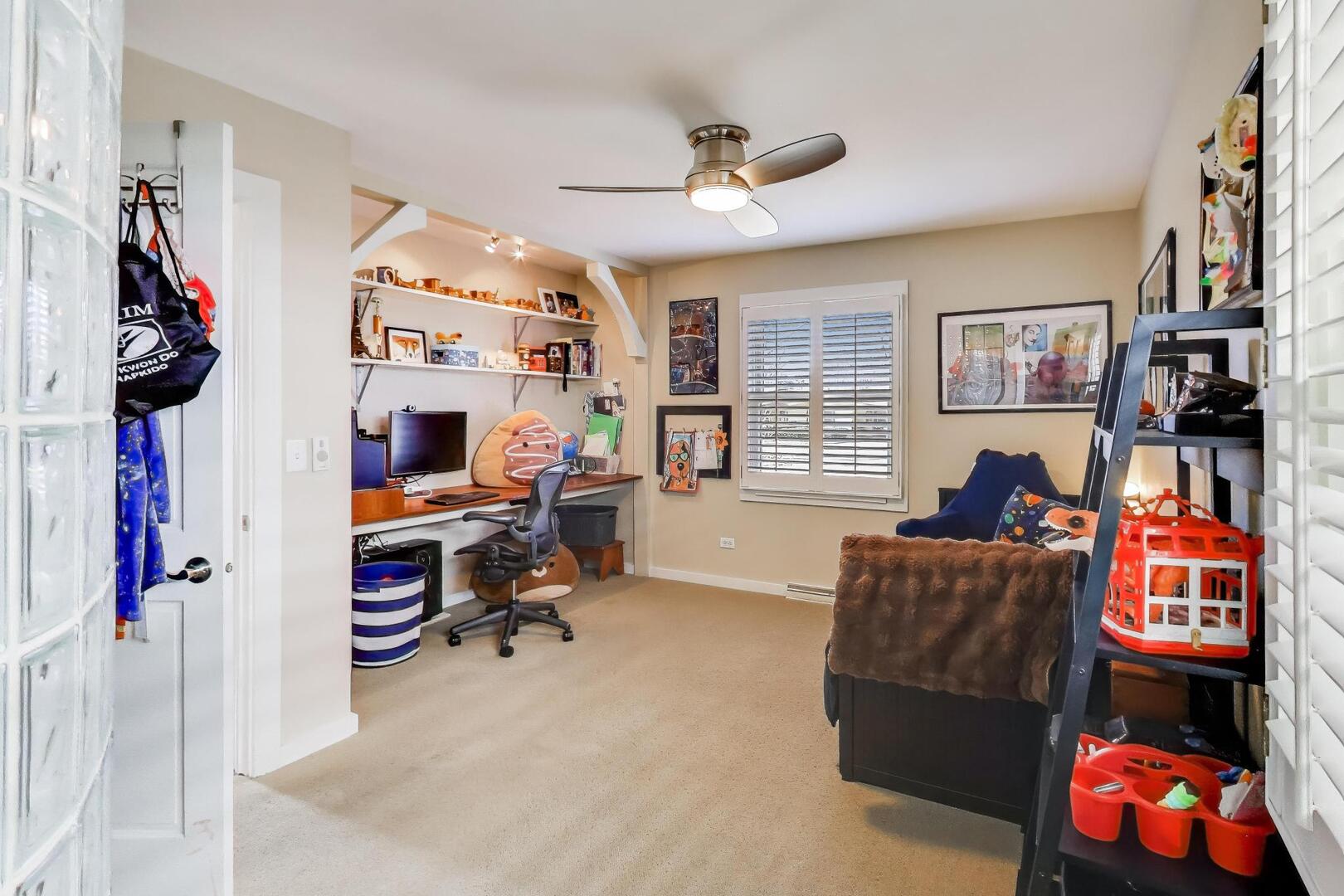 315 S OAK Street, Palatine, IL 60067