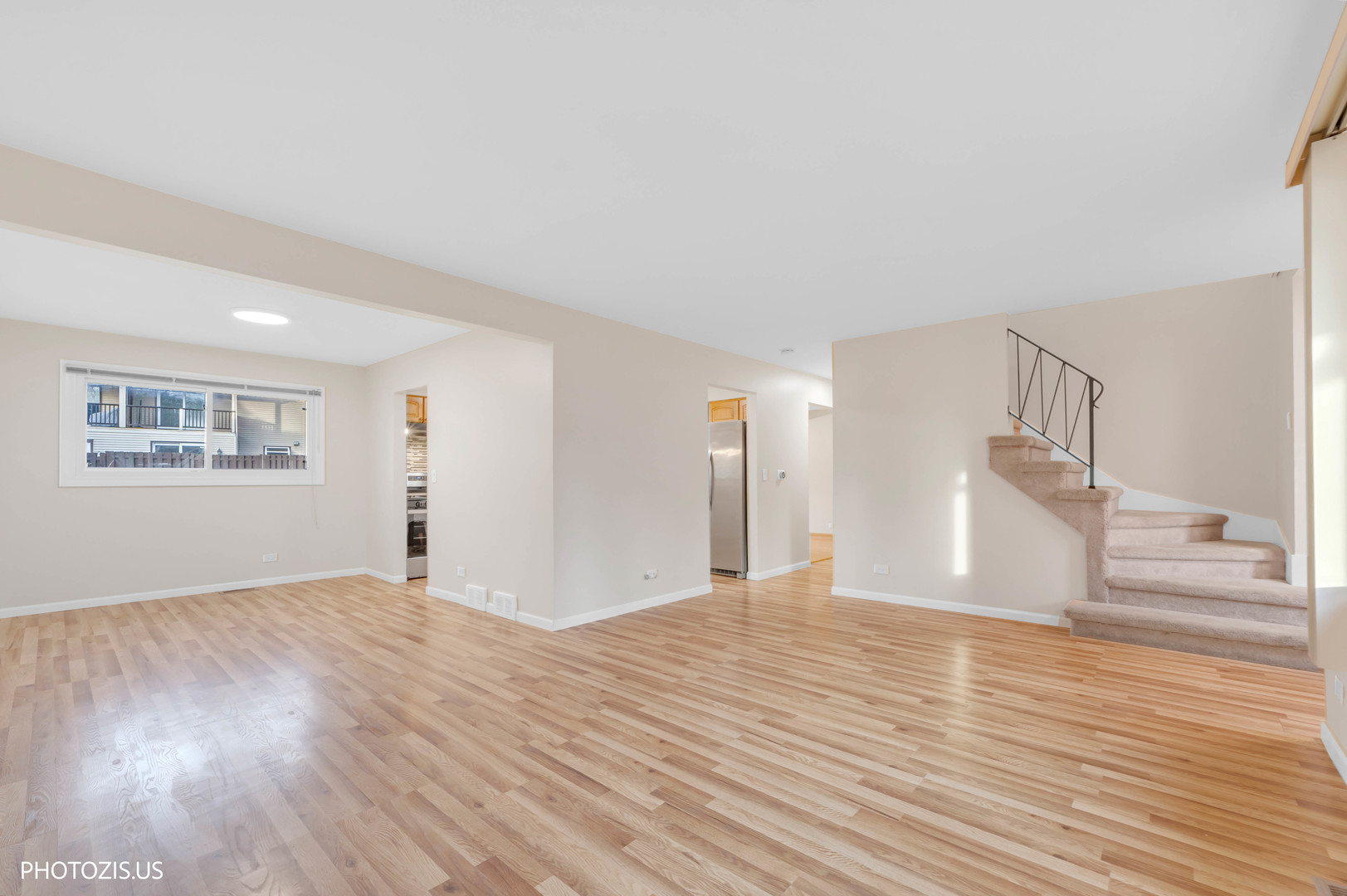 1330 S MALLARD Lane, Mount Prospect, IL 60056