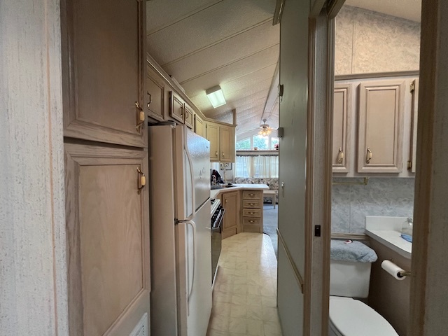 2795 E 28th Lot 417 Road, Seneca, IL 61360