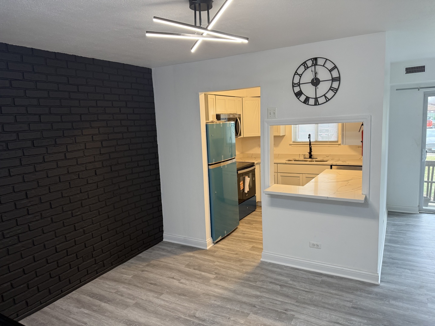 18053 Live Oak Court #1603, Tinley Park, IL 60477