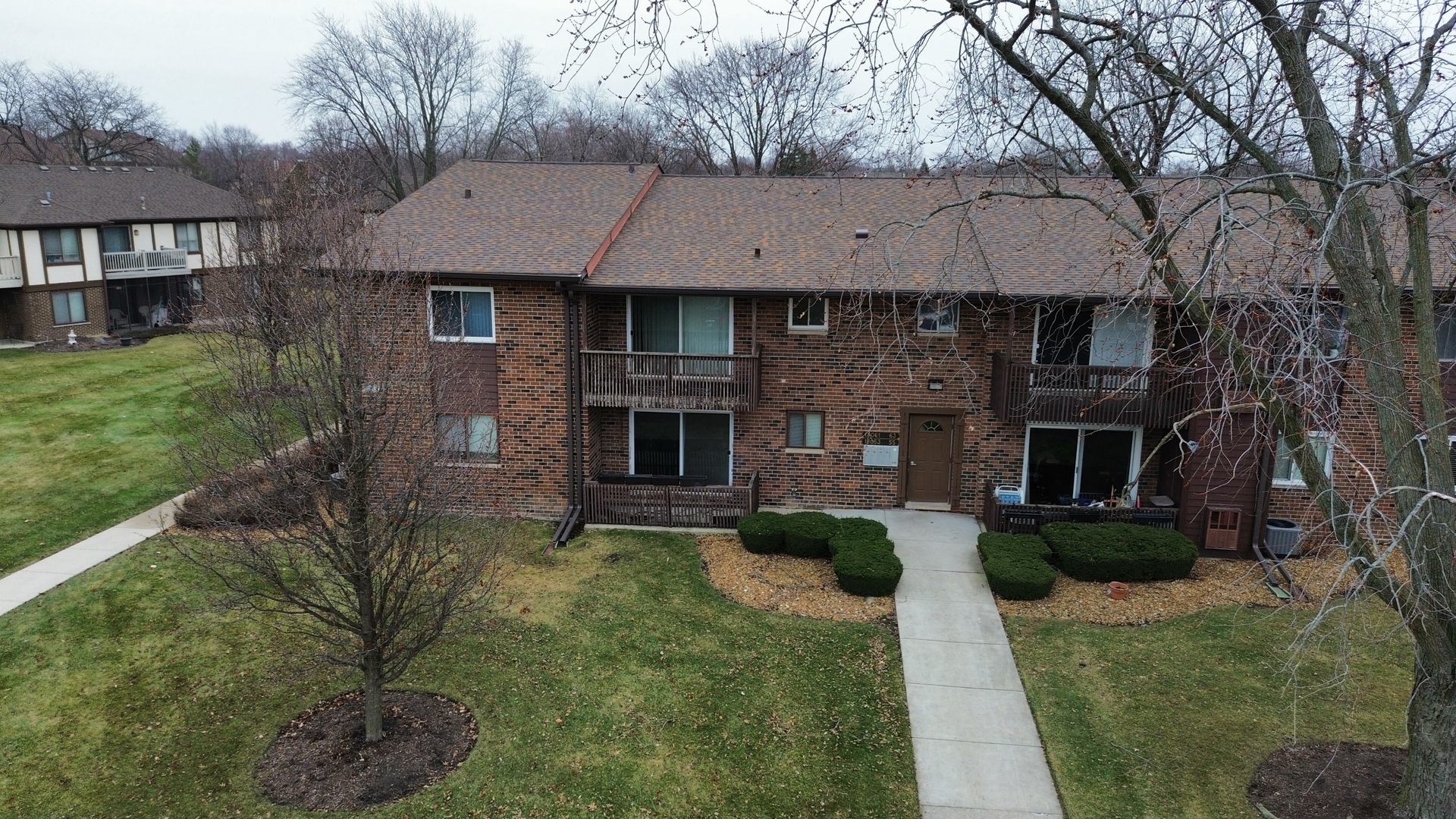 18053 Live Oak Court #1603, Tinley Park, IL 60477